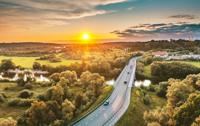 Lietuva teiks paramą Azerbaidžanui kelių transporto saugos srityje