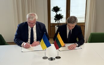 Lietuva įsipareigojo skirti 10 mln. eurų su pagrobtų Ukrainos vaikų grąžinimu susijusioms...